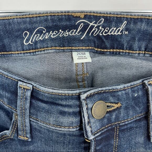Universal Thread Curvy Skinny Jeans Size 2 Washed Indigo NEW - Picture 3 of 6